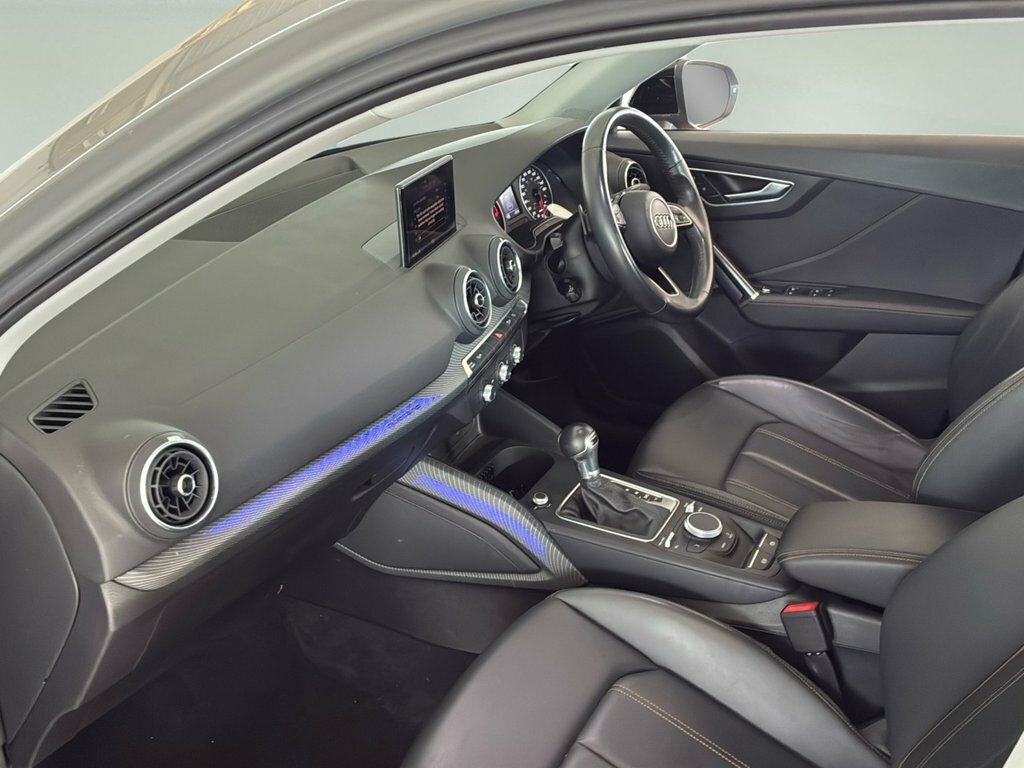 Audi Q2 2L Edition 1 Grey #6