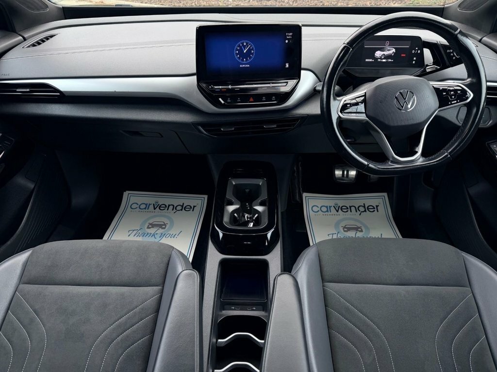 Volkswagen ID.4 Suv WR72XHK Black #3