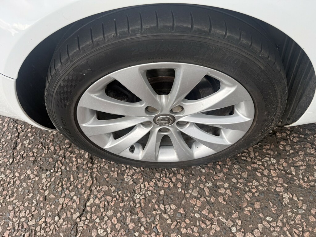 Vauxhall Insignia Tech Line Grey #12