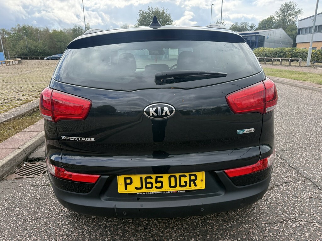 Kia Sportage 1.7 Crdi Ecodynamics Axis Edition 2015 PJ65OGR Black #5
