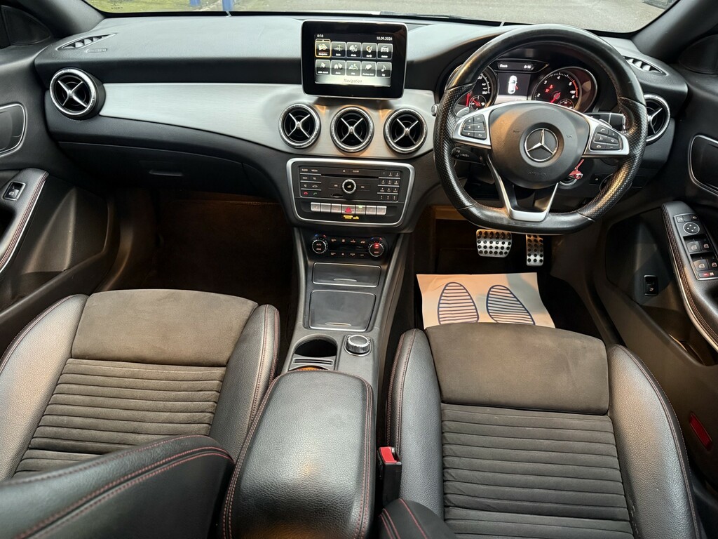 Mercedes-Benz CLA Class Cla 220 D Amg Line Black #19