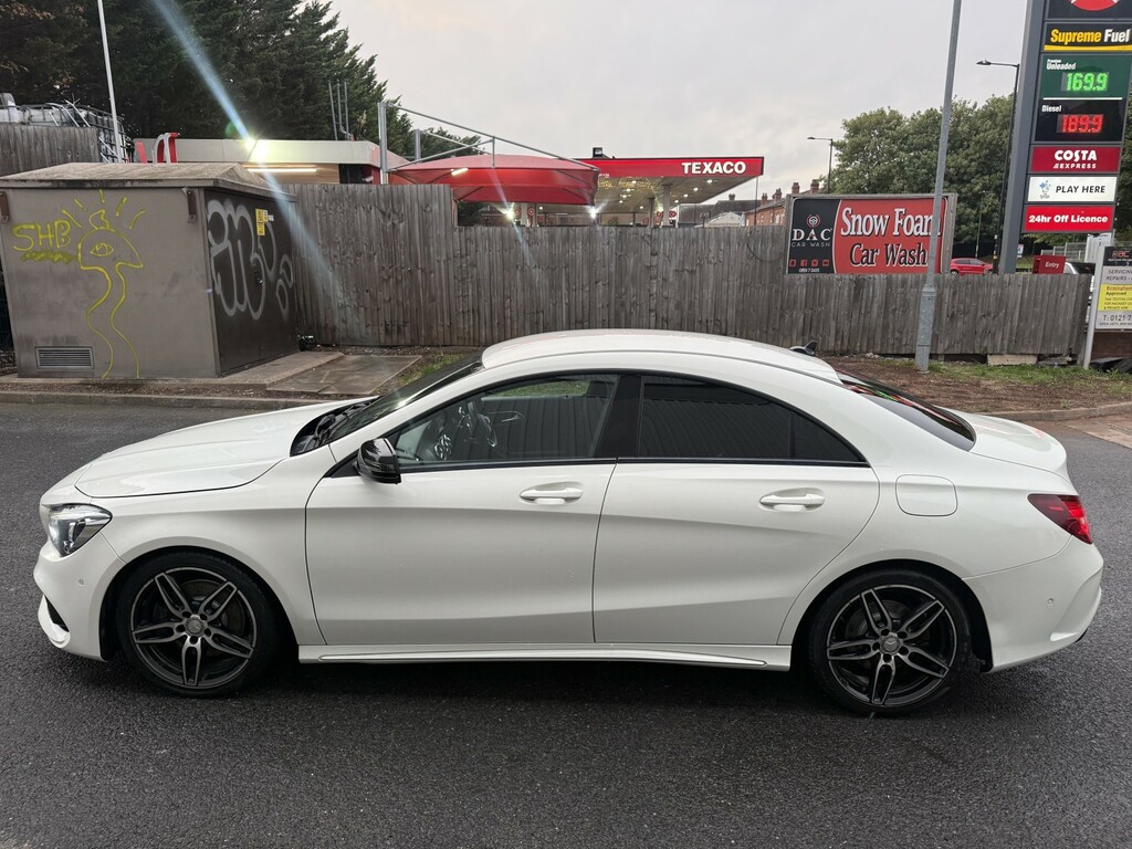 Mercedes-Benz CLA Class Cla 220 D Amg Line Black #4