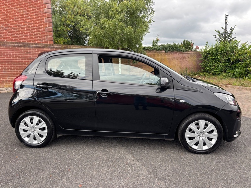 Peugeot 108 Active Black #6