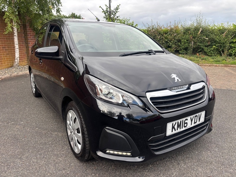 Peugeot 108 Active Black #4