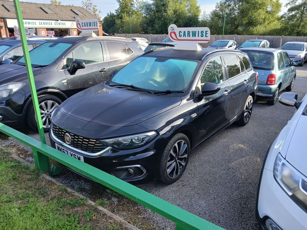 Fiat Tipo 1.4 T-jet 120 Lounge Black