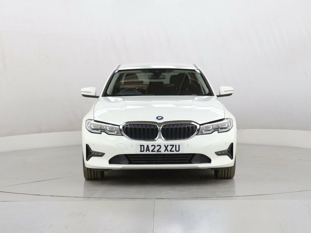 BMW 3 Series 2L Se Pro DA22XZU White #2