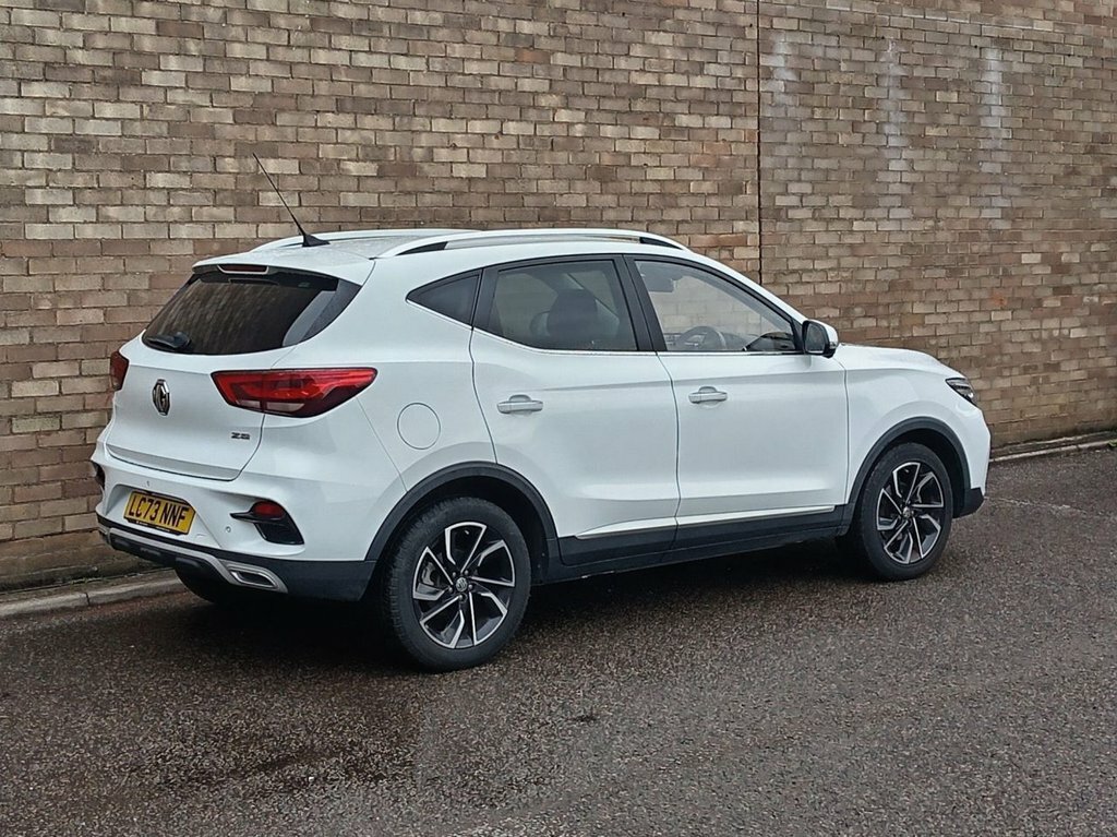 MG ZS 1L Exclusive LC73NNF White #4