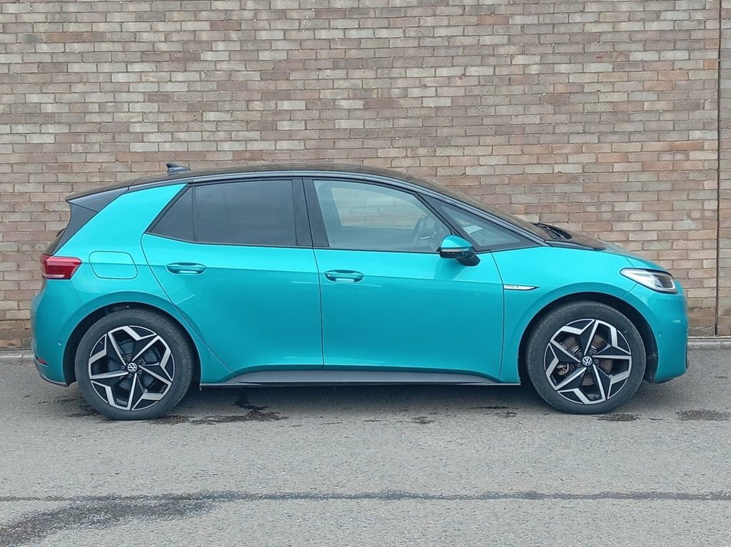 Volkswagen ID.3 Hatchback AK23VJA Blue #2
