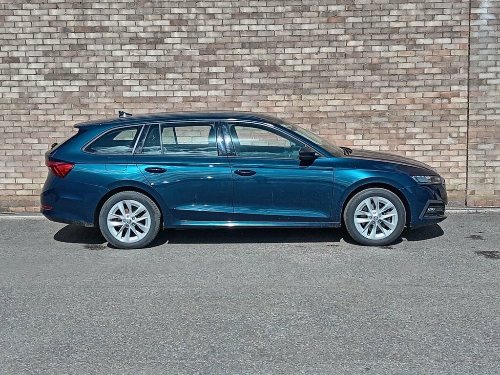 Skoda Octavia 1L Se Technology Blue #2