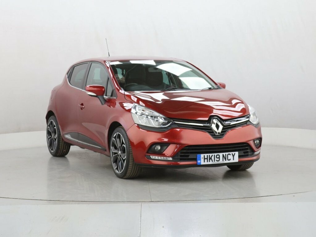 Renault Clio Hatchback Red