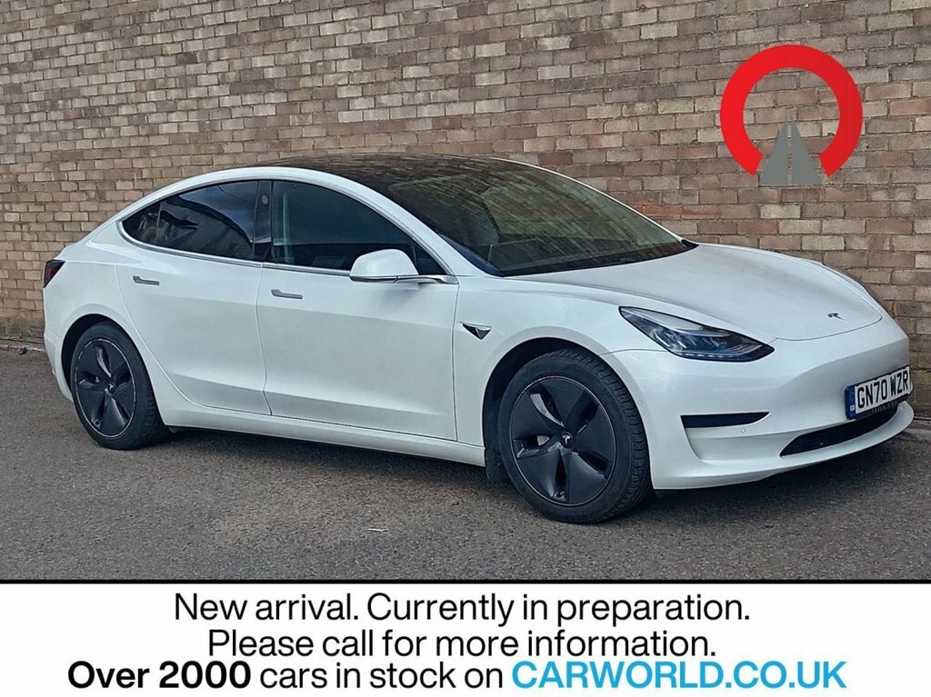 Tesla Model 3 Saloon White