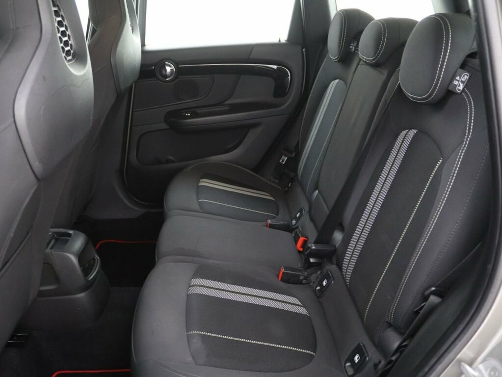 Mini Countryman Cooper Classic Red #20