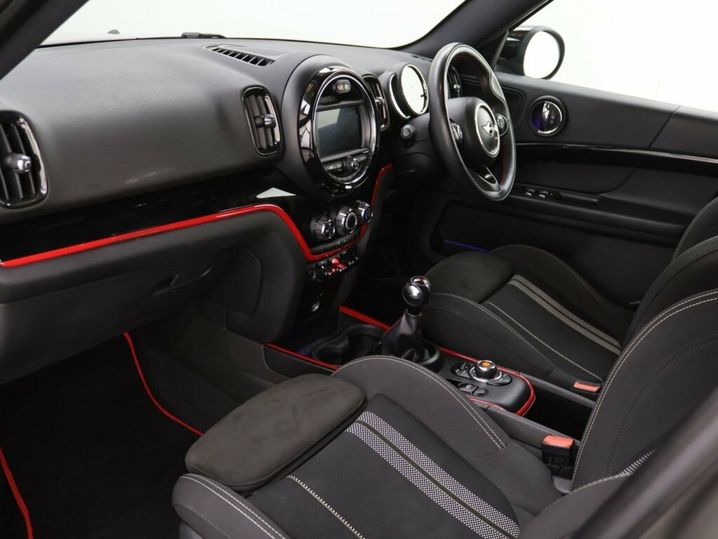 Mini Countryman Cooper Classic Red #22