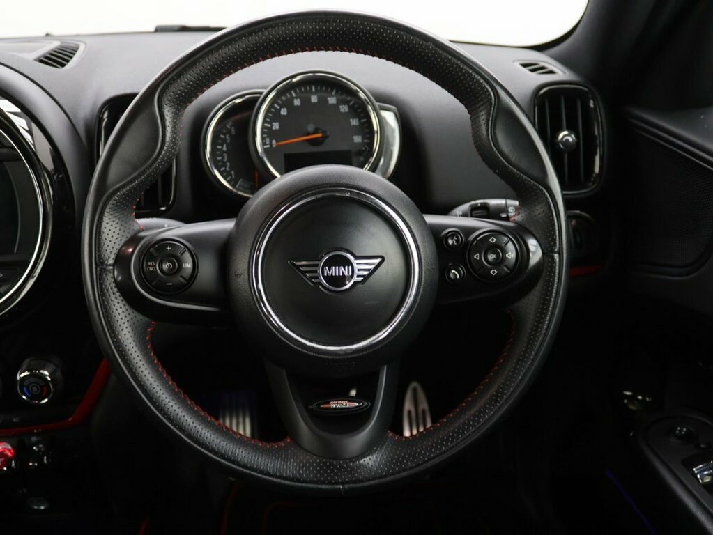 Mini Countryman Cooper Classic Red #19
