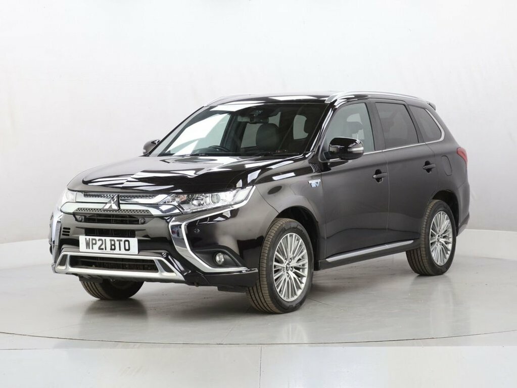 Mitsubishi Outlander Estate Red #4