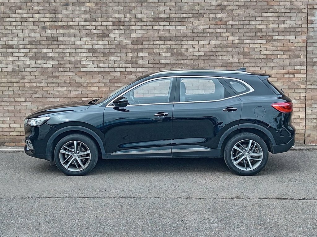 MG HS 1.5L Excite Black #3
