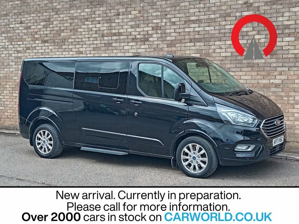 Ford Tourneo Custom 2L Titanium Black