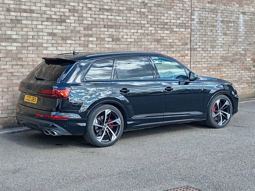 Audi SQ7 4L Black Edition Black #3