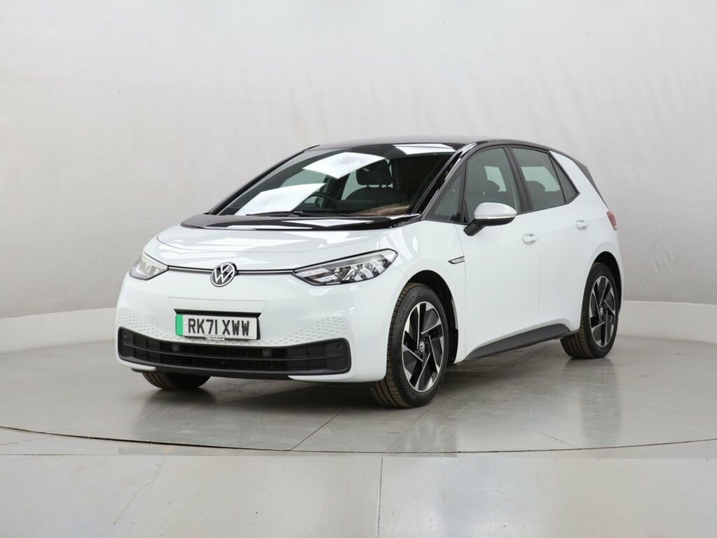 Volkswagen ID.3 Hatchback White #4