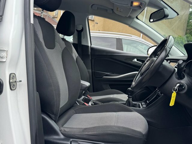 Vauxhall Grandland X Tech Line Nav Grey #24