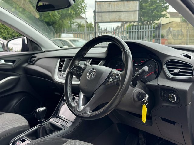 Vauxhall Grandland X Tech Line Nav Grey #26