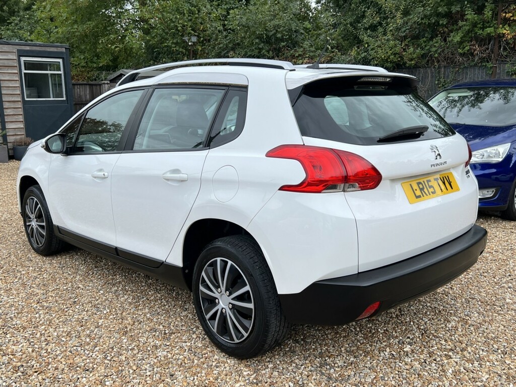 Peugeot 2008 1.6 E-hdi Active LR15TYV White #4