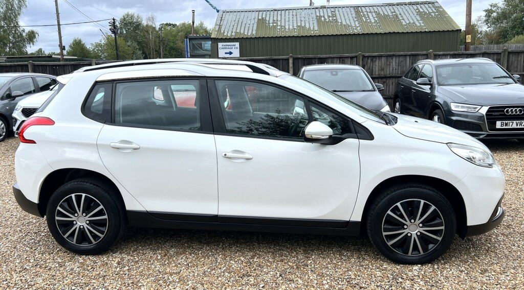 Peugeot 2008 1.6 E-hdi Active LR15TYV White #3