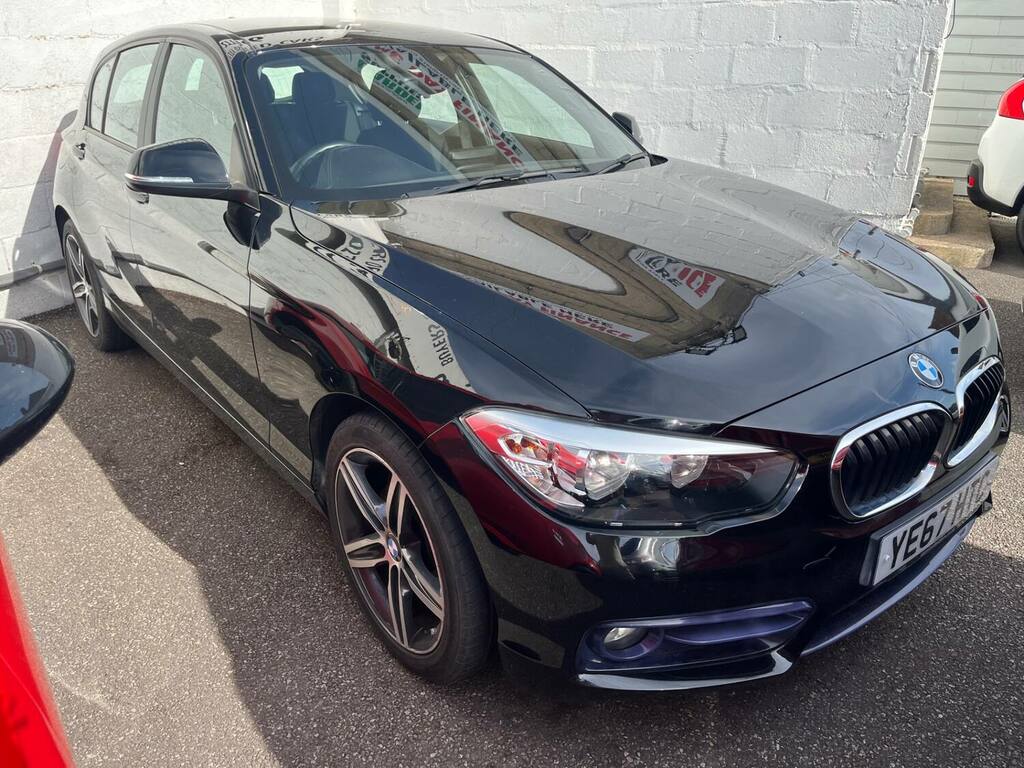 BMW 1 Series 118I 1.5 Sport Nav Black