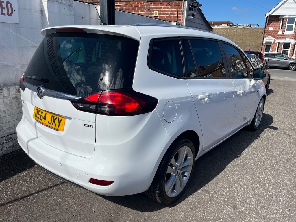 Vauxhall Zafira 2.0 Cdti Sri White #4