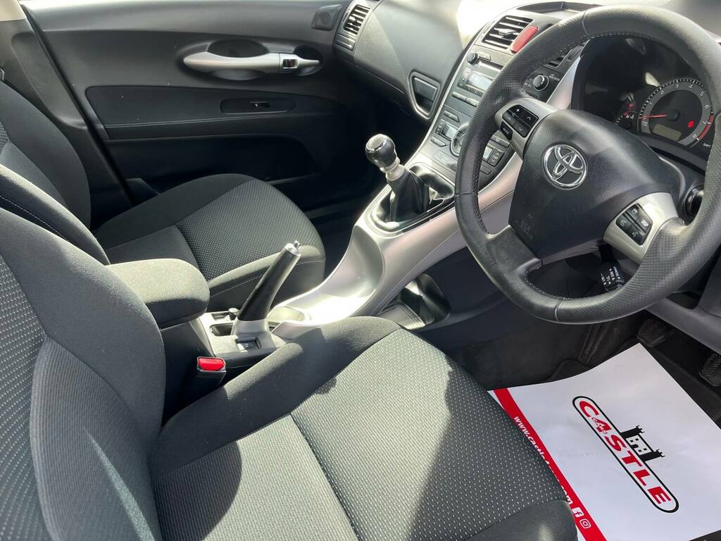 Toyota Auris 1.6 V-matic Tr Blue #5