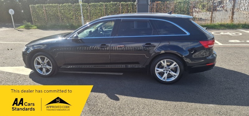 Audi A4 Avant 2L S Line Red #15