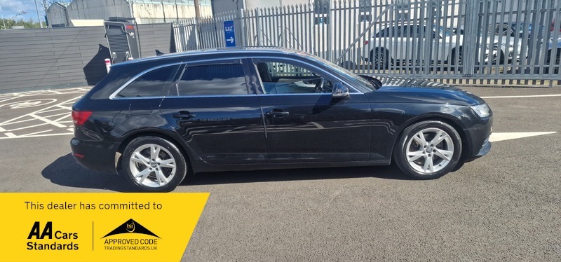 Audi A4 Avant 2L S Line Red #7