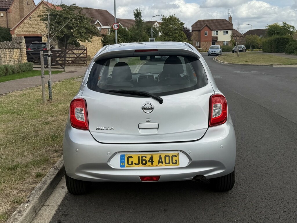 Nissan Micra 1.2 Tekna Silver #5