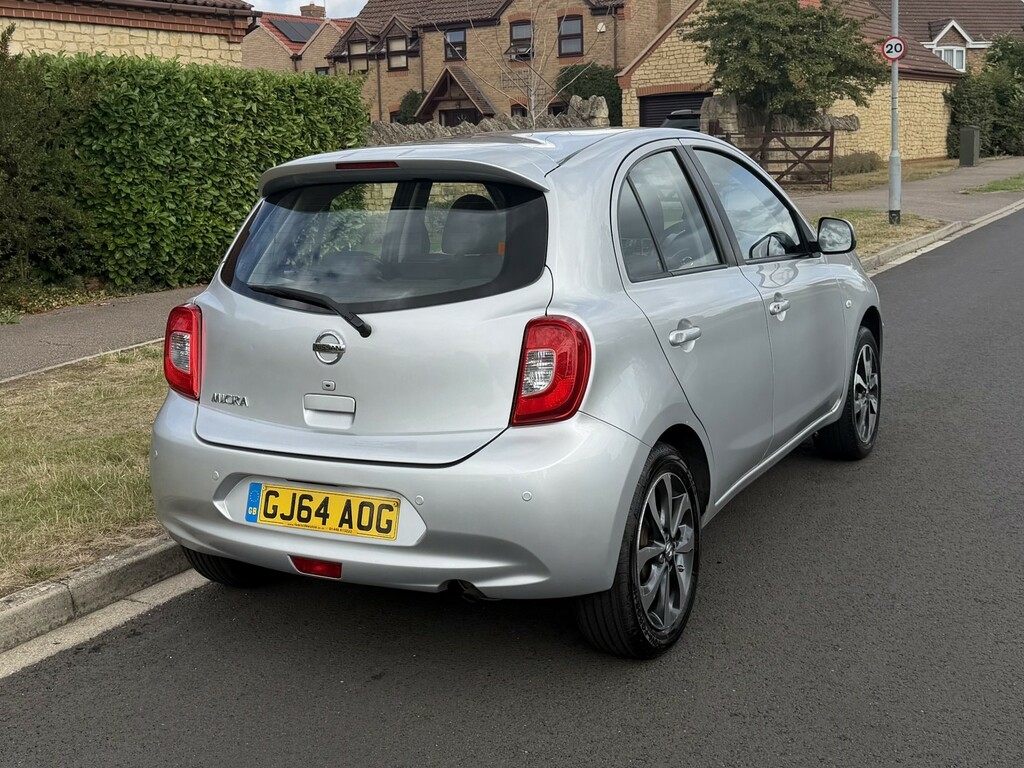 Nissan Micra 1.2 Tekna Silver #4