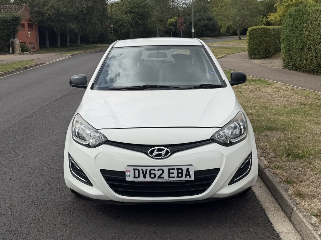 Hyundai I20 1.2 Active Black #9