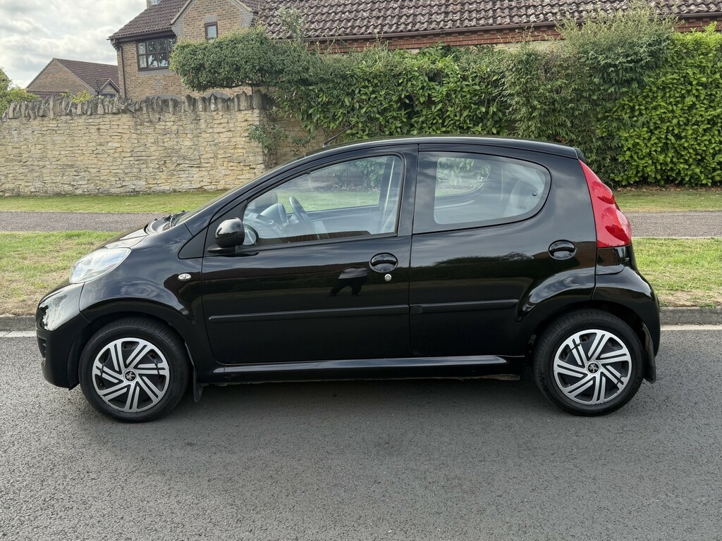 Peugeot 107 Hatchback Blue #7