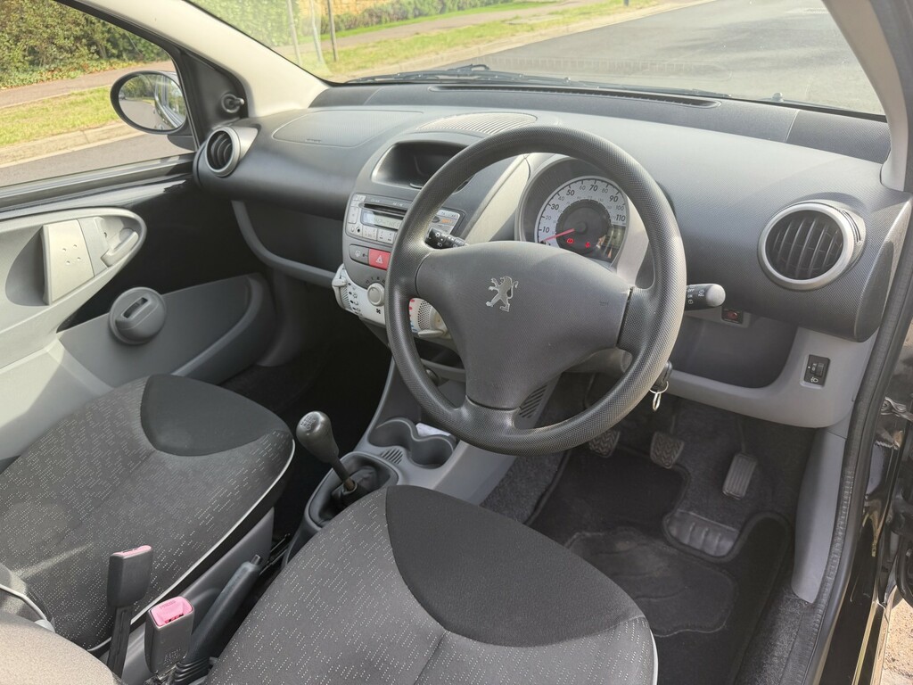 Peugeot 107 Hatchback Blue #11