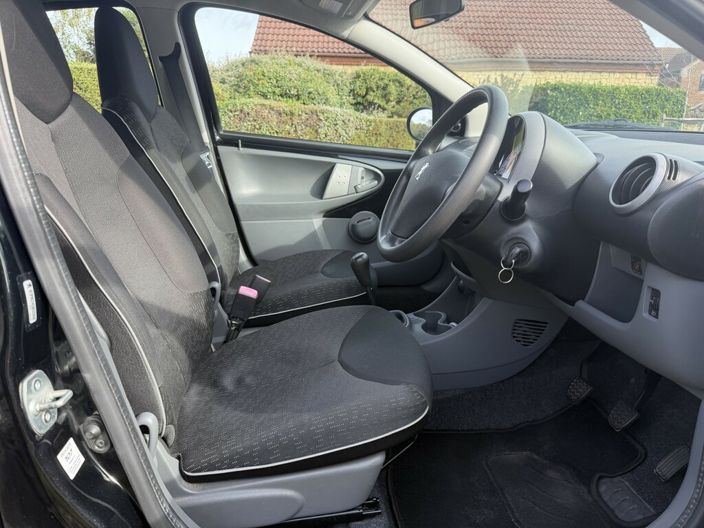 Peugeot 107 Hatchback Blue #10