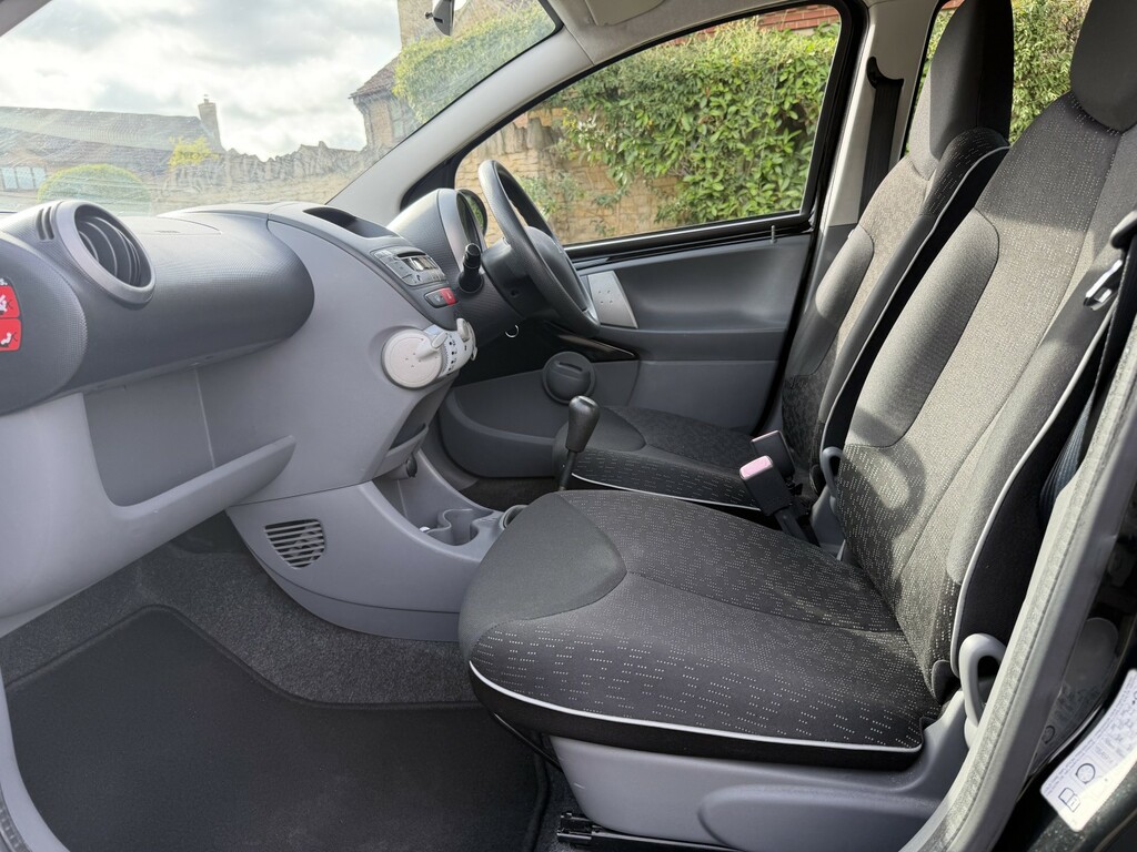 Peugeot 107 Hatchback Blue #12