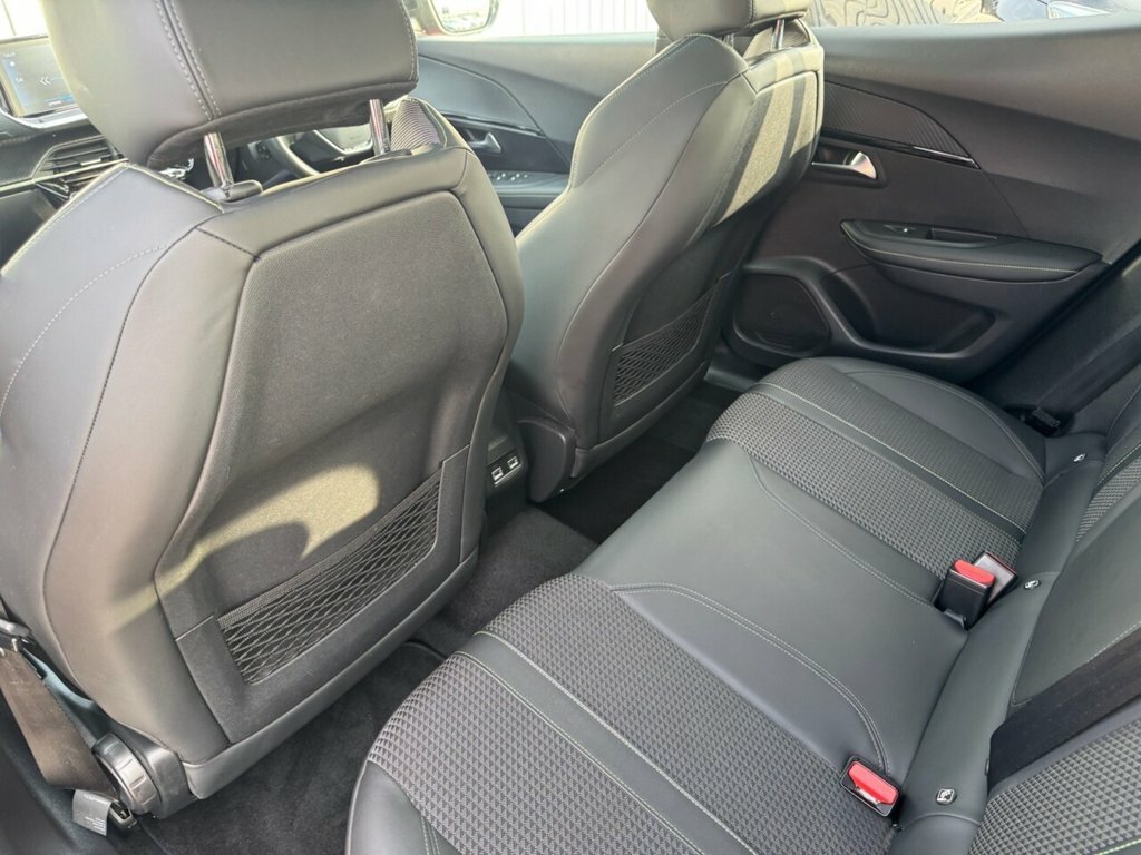 Peugeot 2008 2008 Allure Puretech Ss Red #24