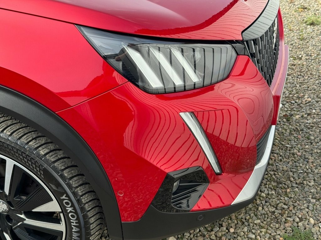 Peugeot 2008 2008 Allure Puretech Ss Red #11
