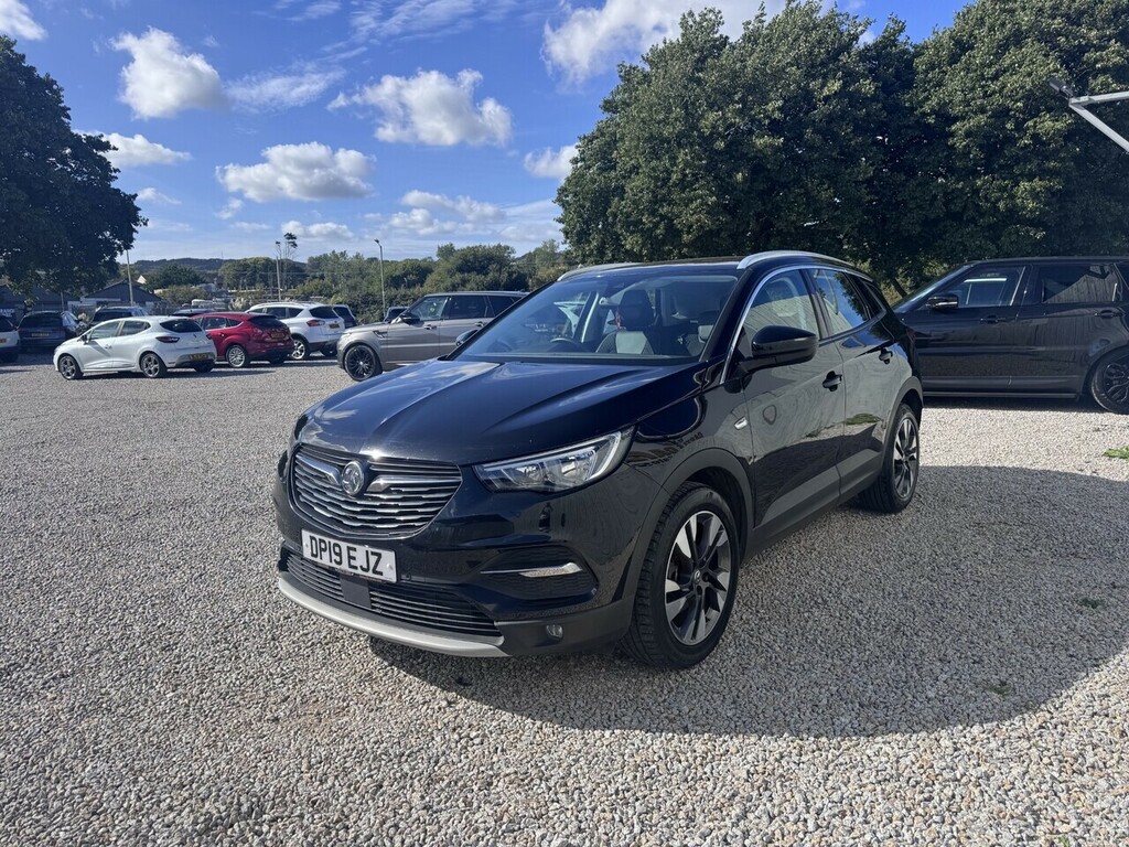 Vauxhall Grandland X Turbo Sport Nav Black #2