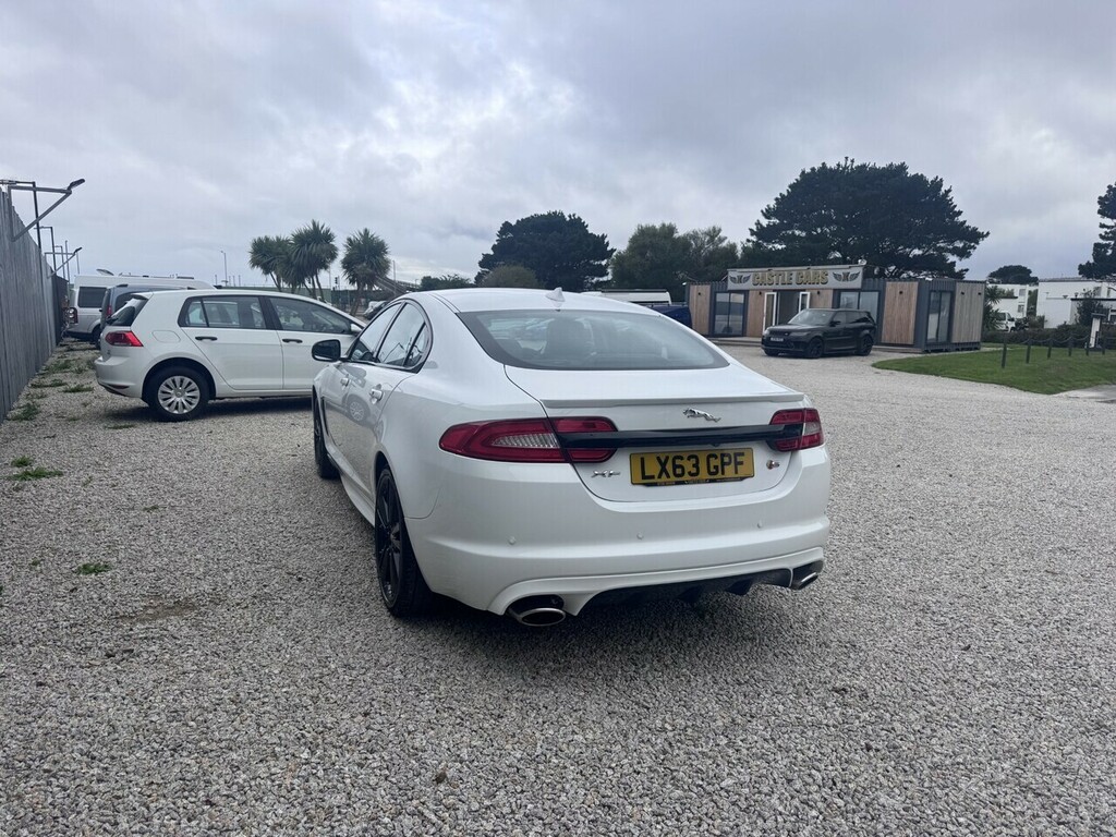 Jaguar XF D S V6 Portfolio White #6
