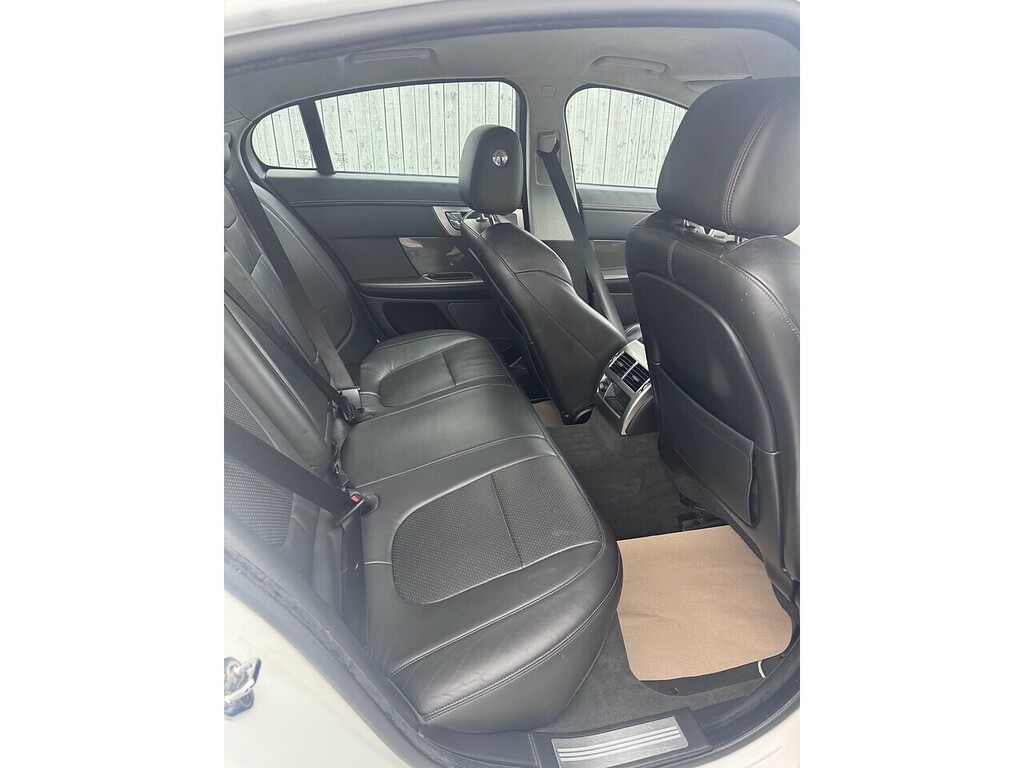 Jaguar XF 2.2 D Sport Grey #9