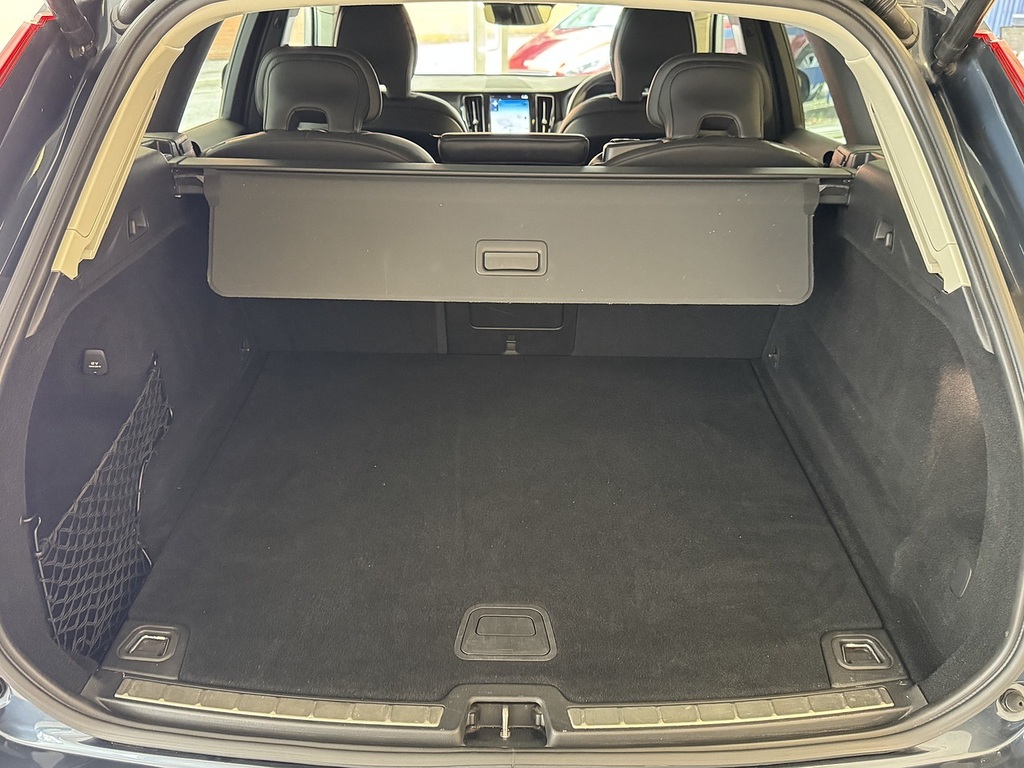 Volvo XC60 T4 Edition Grey #21