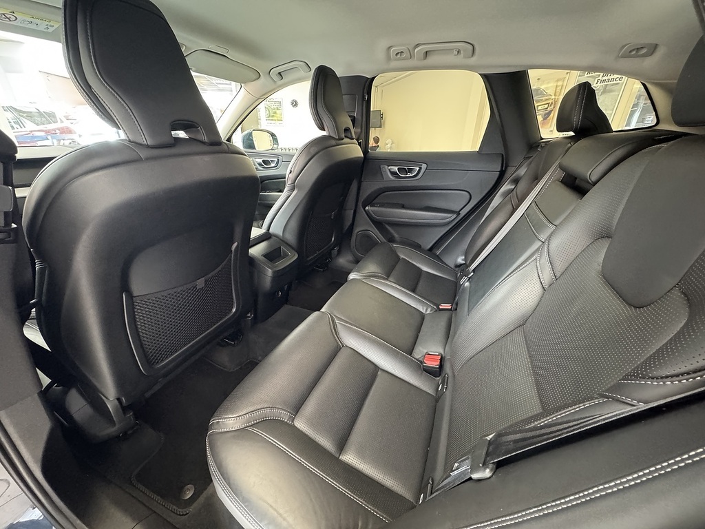 Volvo XC60 T4 Edition Grey #18