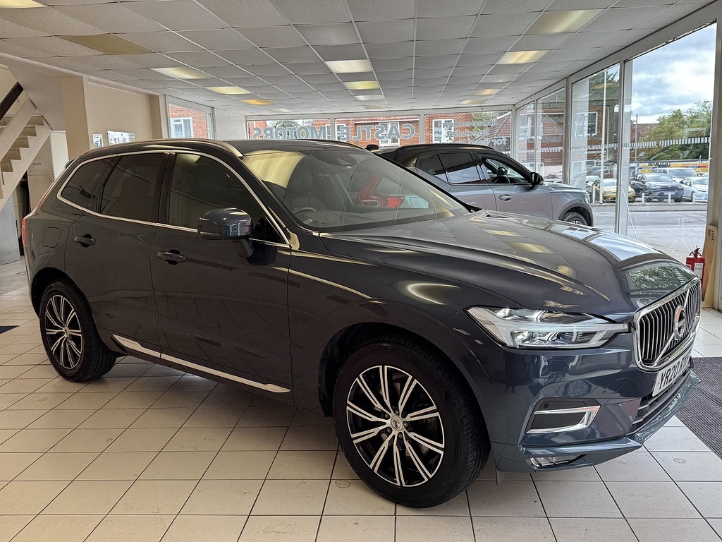 Volvo XC60 T4 Edition Grey #40