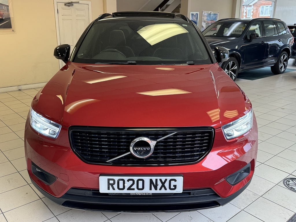 Volvo XC40 T3 R-design U6495 Ulez Red #6