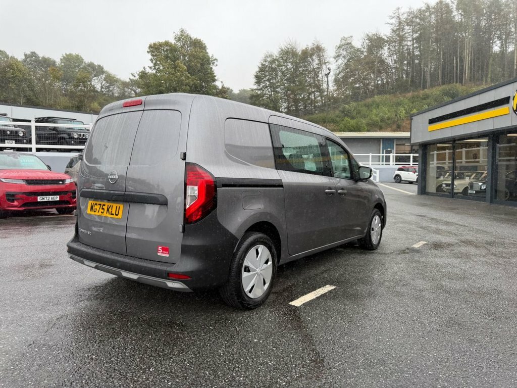 Nissan TOWNSTAR 1.3L Tekna 6Dr Grey #5