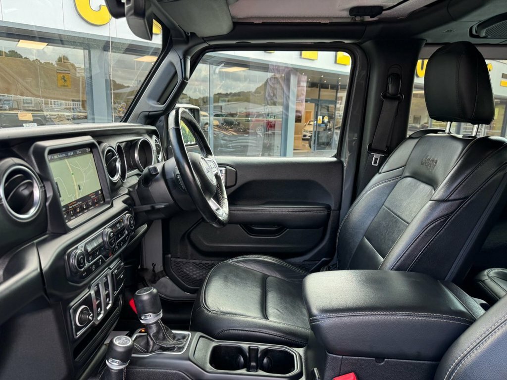 Jeep Wrangler Crd Jk Edition White #14